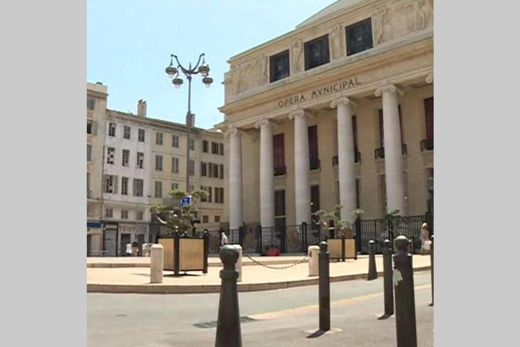 Appartement La Marseillaise Marseille Bagian luar foto